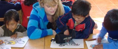 Volunteer works with children on Childhood Development project in Peru Projects Abroad volunteer works with children on Childhood Development project in Peru